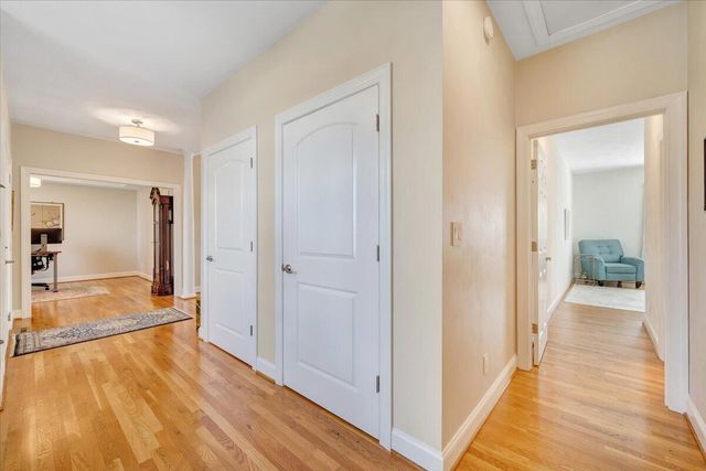 390 Stoneledge DR, Roanoke, VA 24019