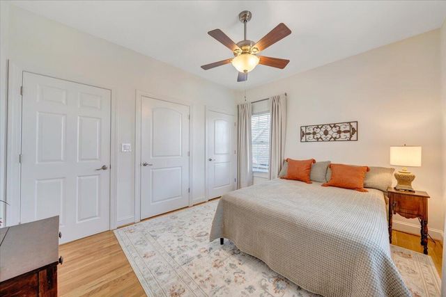 390 Stoneledge DR, Roanoke, VA 24019