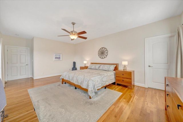 390 Stoneledge DR, Roanoke, VA 24019