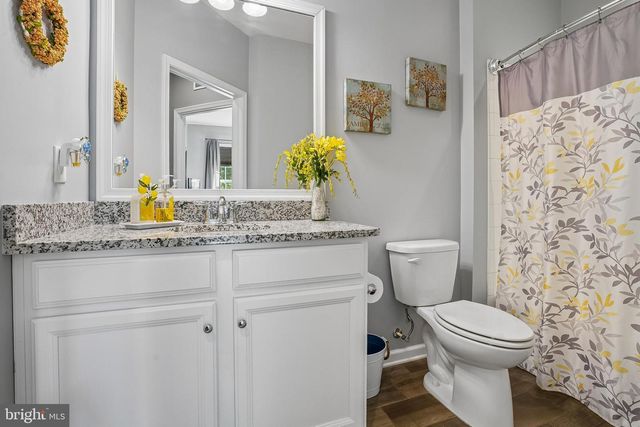 133 LONG POINT DR, Fredericksburg, VA 22406