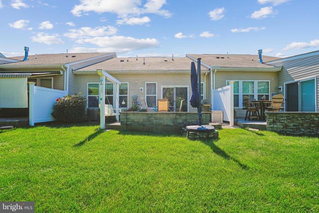 133 LONG POINT DR, Fredericksburg, VA 22406