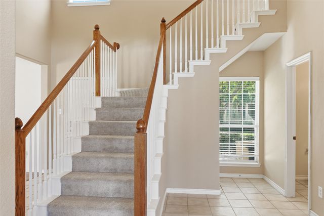 1117 Wenk Drive, Aubrey, TX 76227