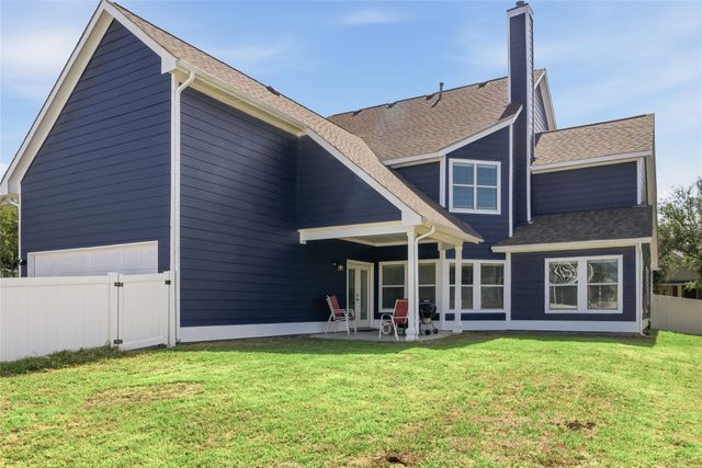1117 Wenk Drive, Aubrey, TX 76227