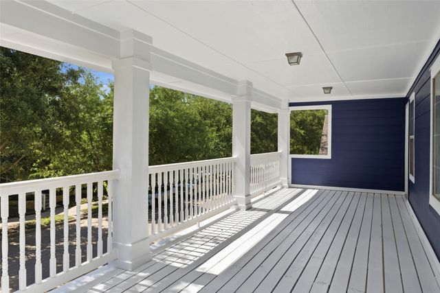 1117 Wenk Drive, Aubrey, TX 76227
