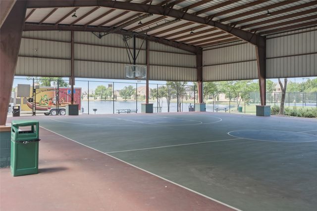 1117 Wenk Drive, Aubrey, TX 76227
