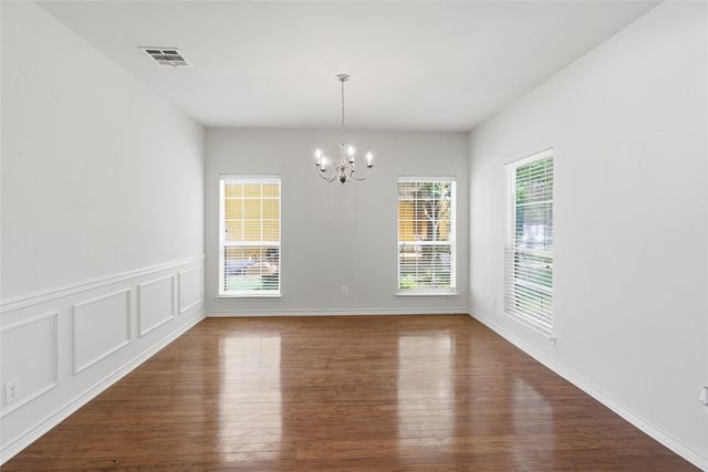 1117 Wenk Drive, Aubrey, TX 76227