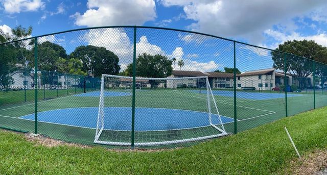 370 E Laurel Dr 3 E, Margate, FL 33063