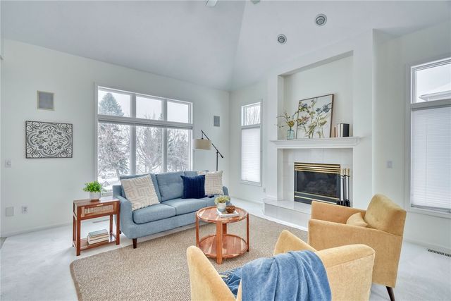 5 Ceramar Drive, Perinton, NY 14526