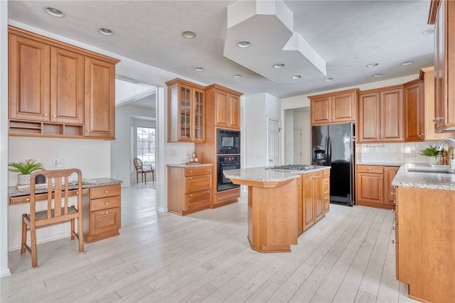 5 Ceramar Drive, Perinton, NY 14526