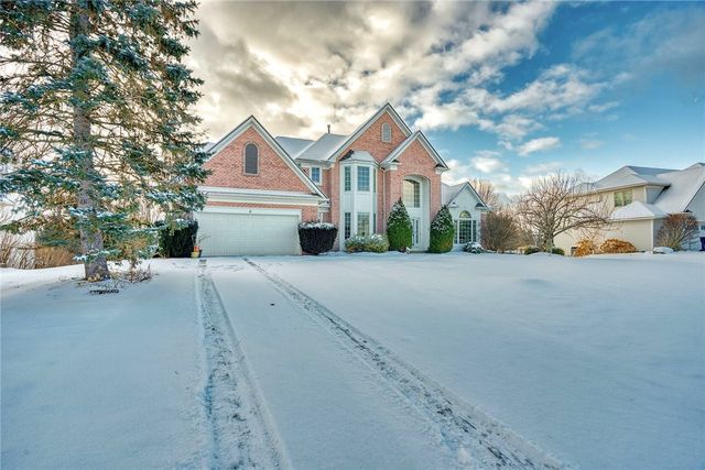 5 Ceramar Drive, Perinton, NY 14526