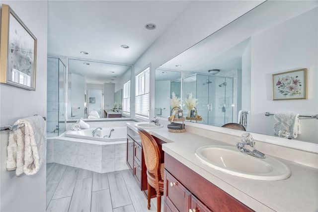 5 Ceramar Drive, Perinton, NY 14526