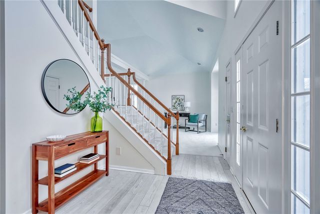 5 Ceramar Drive, Perinton, NY 14526