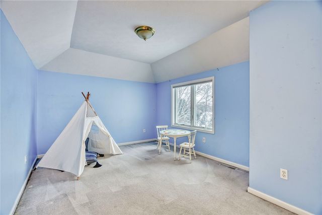 5 Ceramar Drive, Perinton, NY 14526