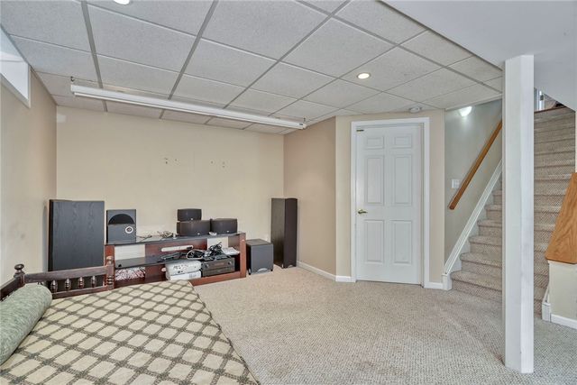 5 Ceramar Drive, Perinton, NY 14526