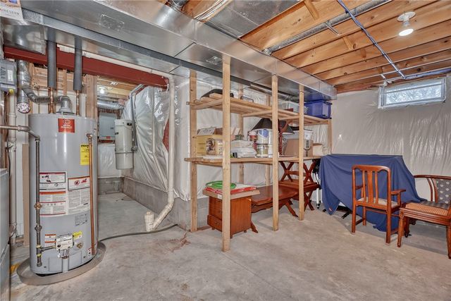 5 Ceramar Drive, Perinton, NY 14526