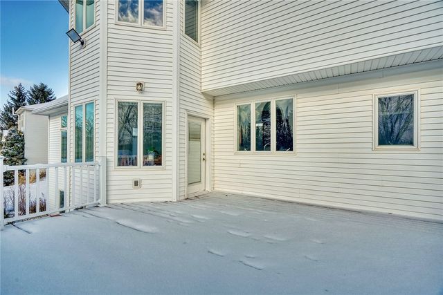 5 Ceramar Drive, Perinton, NY 14526