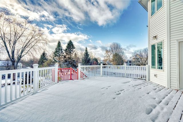 5 Ceramar Drive, Perinton, NY 14526