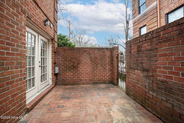 418 S 3rd Street A, Wilmington, NC 28401