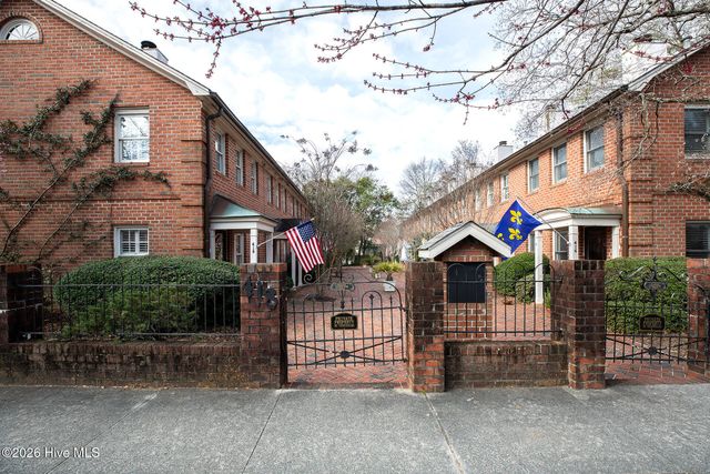 418 S 3rd Street A, Wilmington, NC 28401