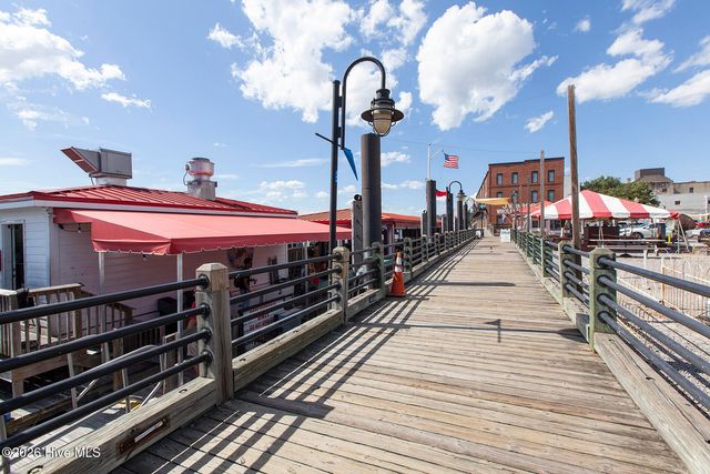 418 S 3rd Street A, Wilmington, NC 28401