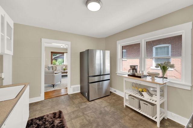 352 E GARFIELD AVE, Salt Lake City, UT 84115