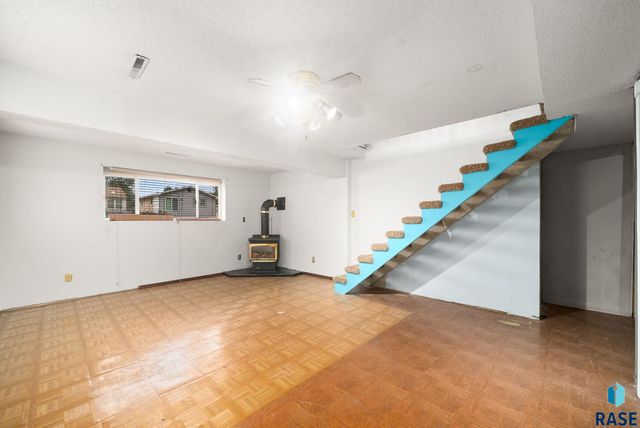 212 W 42nd St Street, Sioux Falls, SD 57105