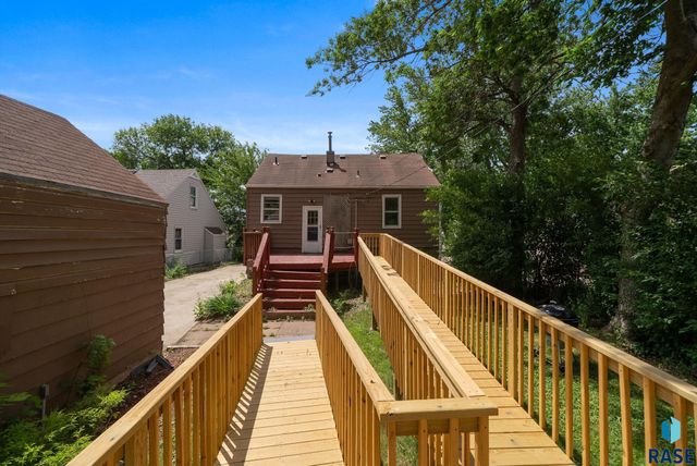 212 W 42nd St Street, Sioux Falls, SD 57105
