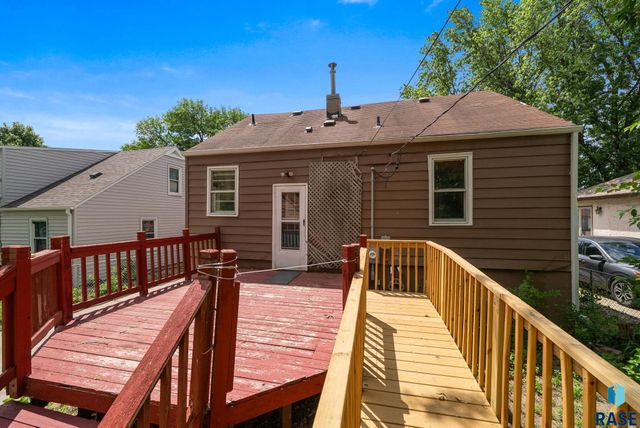 212 W 42nd St Street, Sioux Falls, SD 57105