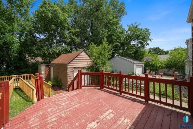 212 W 42nd St Street, Sioux Falls, SD 57105