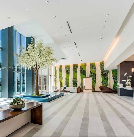 851 NE 1st Ave 1011, Miami, FL 33132