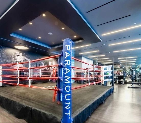 851 NE 1st Ave 1011, Miami, FL 33132