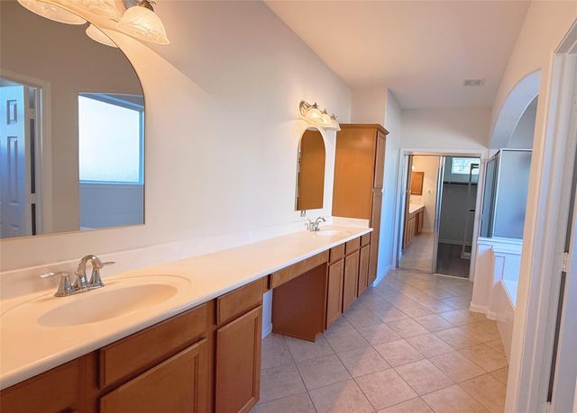 8610 Rising Oak Lane, Katy, TX 77494