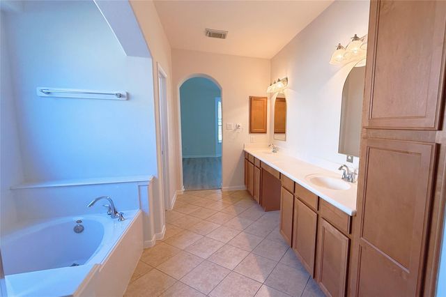 8610 Rising Oak Lane, Katy, TX 77494