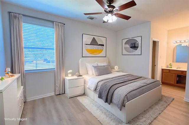 8610 Rising Oak Lane, Katy, TX 77494