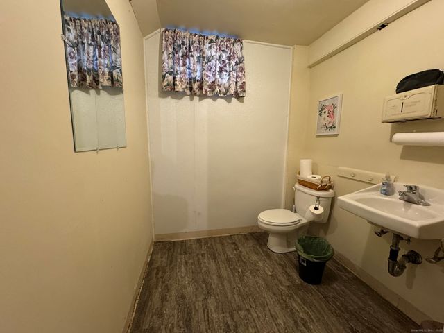 565 High Street, Middletown, CT 06457