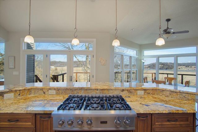 9917 Carter Road, Mazomanie, WI 53560