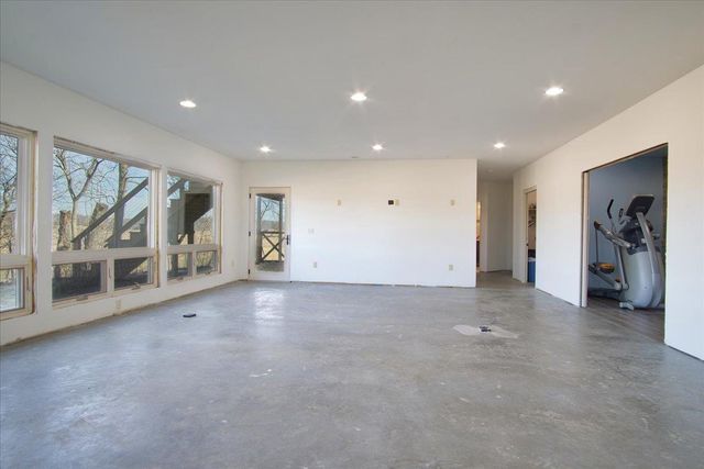 9917 Carter Road, Mazomanie, WI 53560