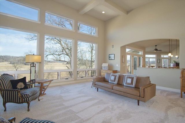 9917 Carter Road, Mazomanie, WI 53560