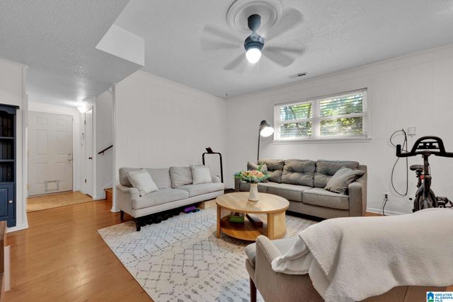 659 RIDGE TOP CIRCLE, Birmingham, AL 35206
