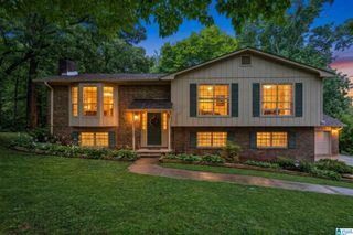 659 RIDGE TOP CIRCLE, Birmingham, AL 35206