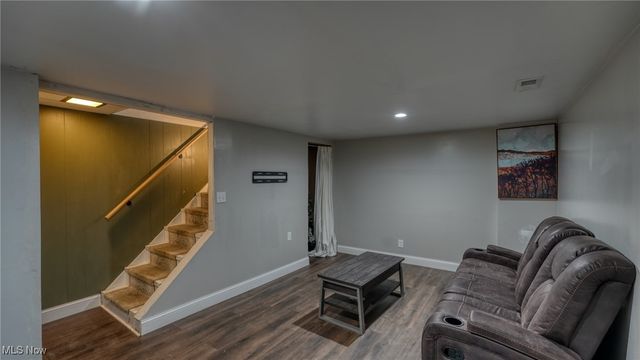 12985 John Glenn School Road, New Concord, OH 43762