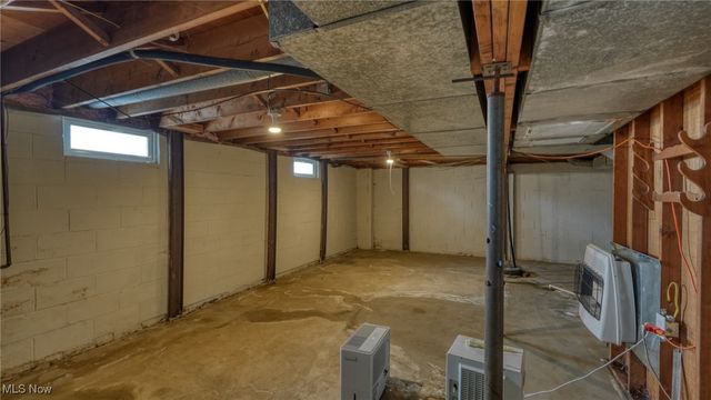 12985 John Glenn School Road, New Concord, OH 43762