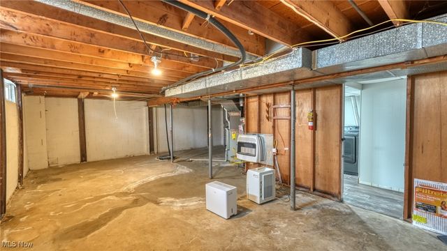 12985 John Glenn School Road, New Concord, OH 43762