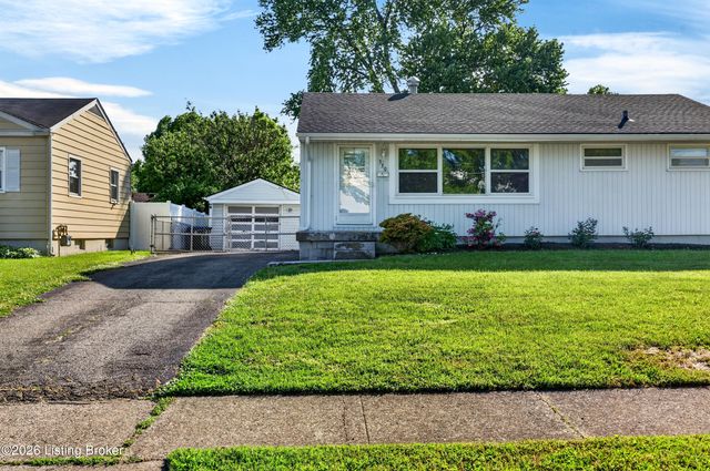 330 E Southside Ct, Louisville, KY 40214