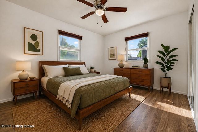 330 E Southside Ct, Louisville, KY 40214