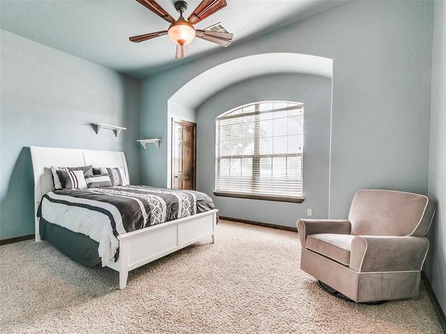 245 E Mobile Terrace, Mustang, OK 73064