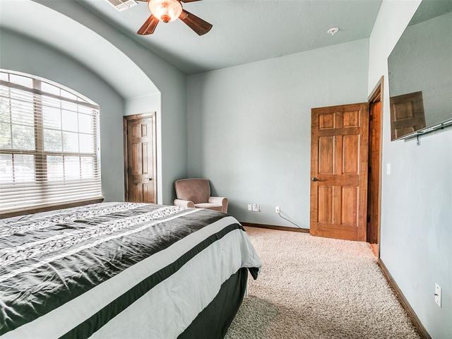 245 E Mobile Terrace, Mustang, OK 73064