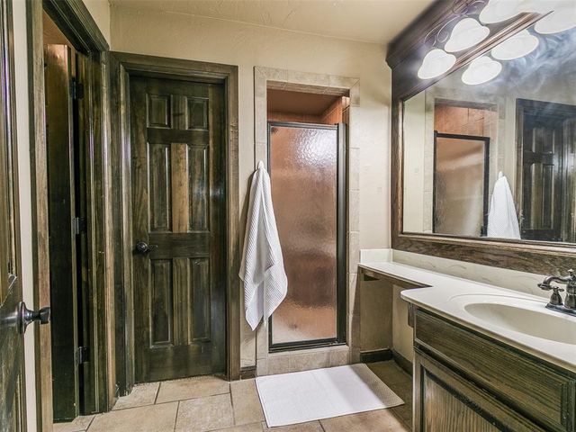 245 E Mobile Terrace, Mustang, OK 73064