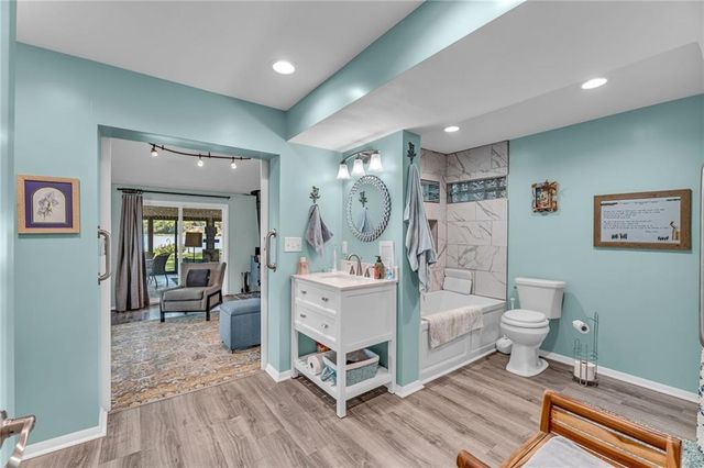 15339 Lake Road 2 Street, Gardner, KS 66030