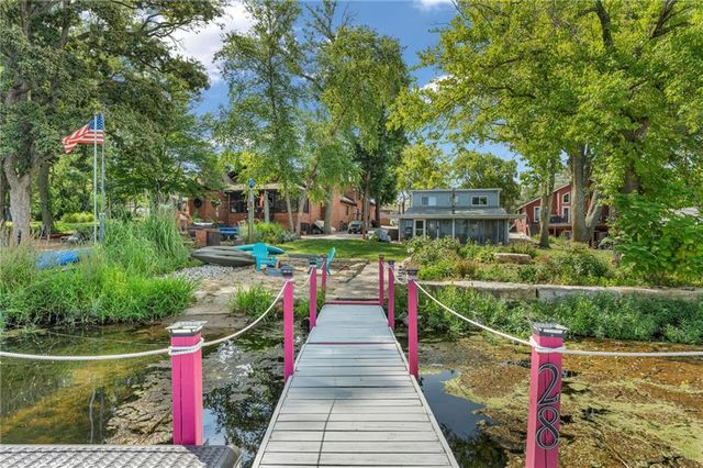 15339 Lake Road 2 Street, Gardner, KS 66030